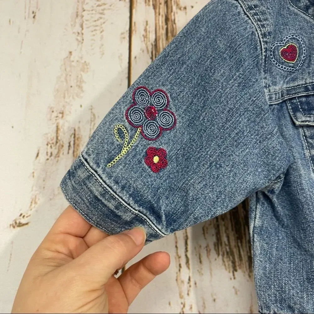 Osh Kosh BGosh, Denim Embroidered Jacket. Size 12 Mo. In good used condition!
